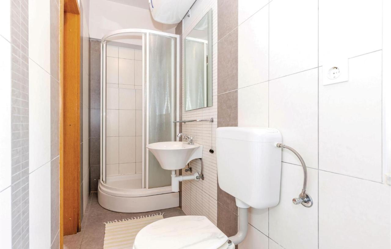 Three-Bedroom Apartment in Novi Vinodolski Buitenkant foto